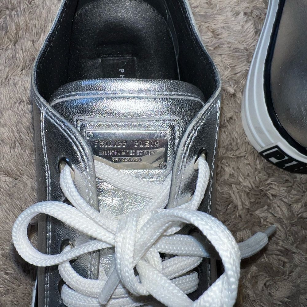 Phillip Plein metallic LAMINATED LEATHER LO-TOP SNEAKERS MEGASTAR - Picture 8 of 9